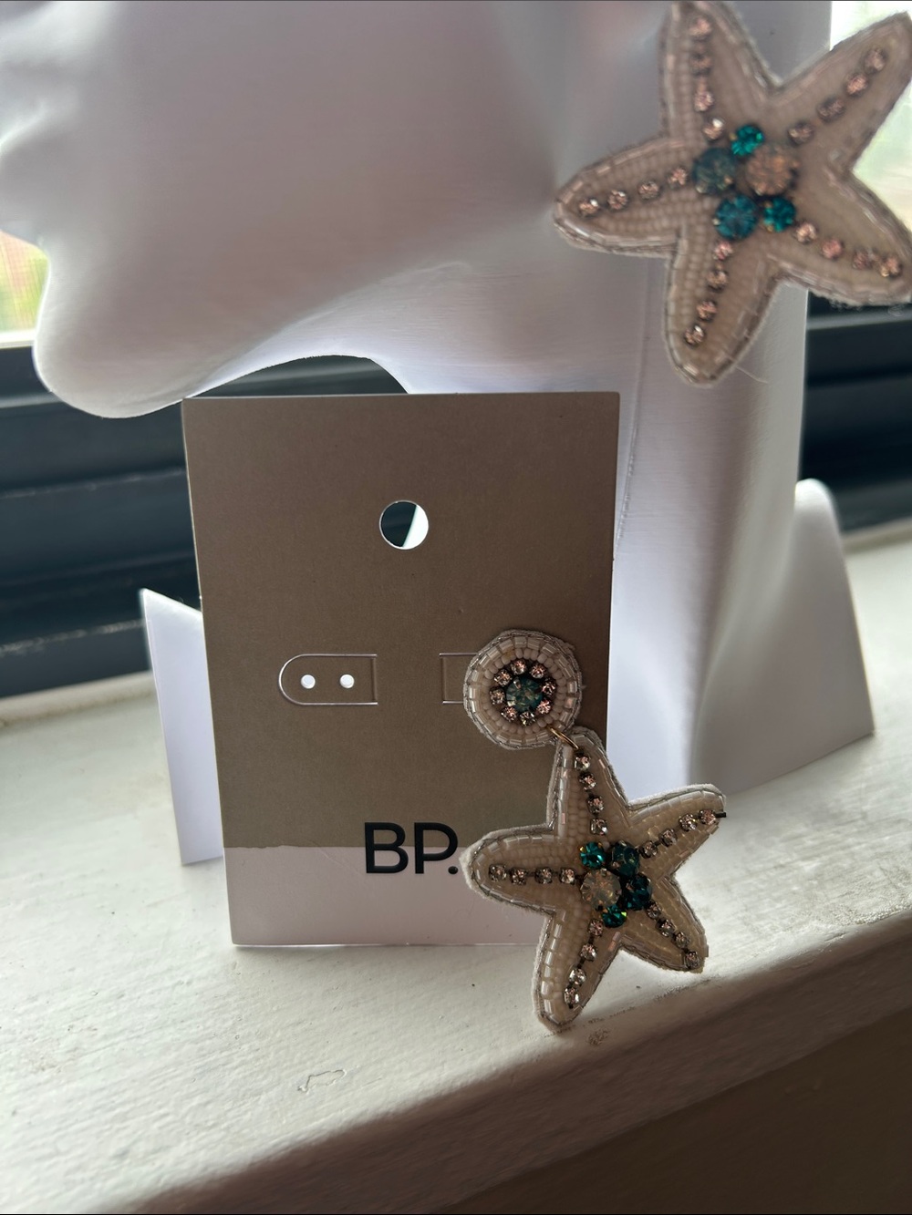 BP. Beaded Starfish Rhinestone Statement Drip Earrings - Picture 3 of 6